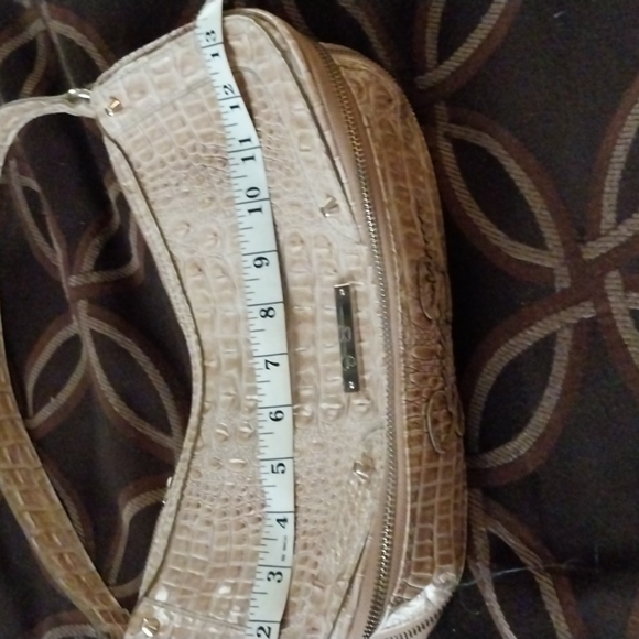 Purse - Picture 4 of 5